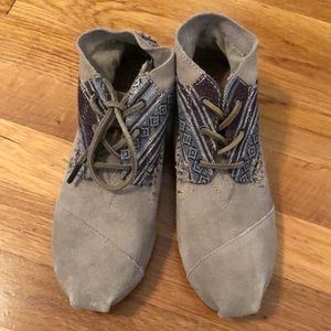 TOMS moccasin booties
